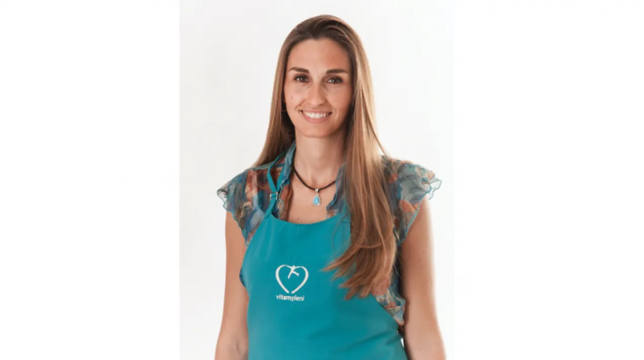 La formació a càrrec d'Astrid Barqué consta de dues sessions complementàries que es faran els dies 20 i 27 d'octubre de 19 a 20. 30 h, a la seu de l'Agrupació Ciclista del Prat. Inscripcions a acprat@gmail.com  Places molt limitades. DIA 1 - Com funciona el nostra cos i com saber les necessitats que té - Què menjar abans de l’activitat física DIA 2 - Què menjar durant l’activitat física per esports de llarga tirada - Què menjar després de l’activitat física per ajudar a recuperar el cos - Idees de receptes que ens poden anar bé i entrega d’un receptariVeure més