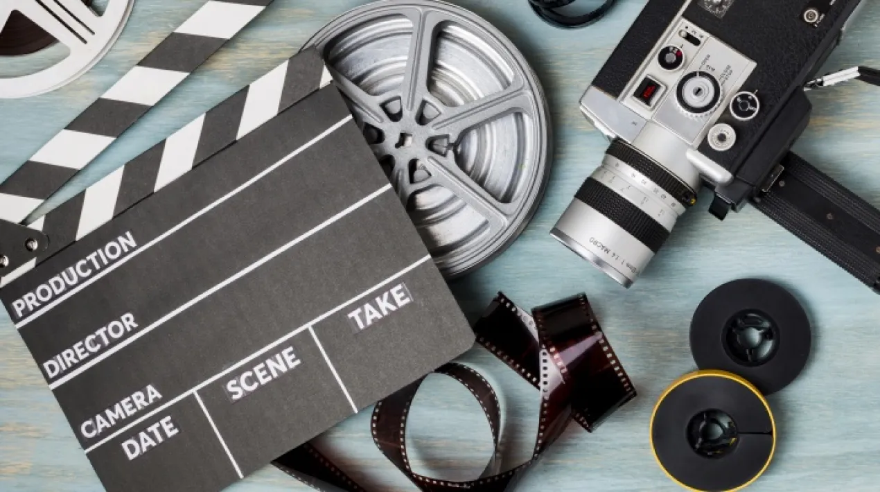 Sessió de cinema i debat posterior dins el marc del Dia Internacional per a l'Eliminació de la Violència contra les Dones.   Aforament limitat amb inscripció prèvia.  Activitat dissenyada seguint tots els protocols de seguretat vigents.  Veure més