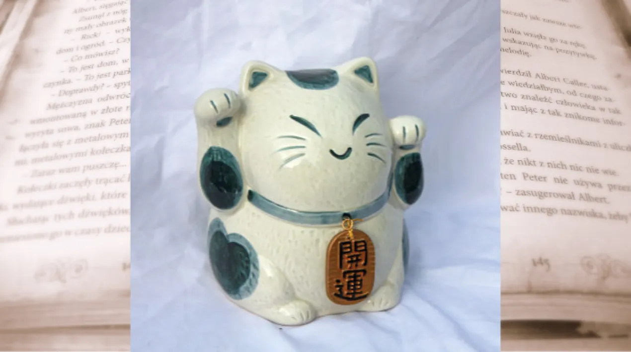 Aquests contes de set vides cauen tots de quatre potes entre roncs, miols i esbufecs. I si us donen gat per llebre, o si esteu com gat i gos, i teniu el dia moix, busqueu el gat amagat dalt de tot de la teulada, o ben endins la llar de foc&hellip; Quan un d&rsquo;ells et digui: &laquo;m&egrave;u&raquo;, apropa&rsquo;t perqu&egrave; &eacute;s tot teu. I tant se val si m&egrave;u, meow, nyang! Activitat per a infants&nbsp;a partir de 4&nbsp;anys&nbsp;acompanyats d'un sol adult per infant. Activitat amb aforament limitat.Veure m&eacute;s