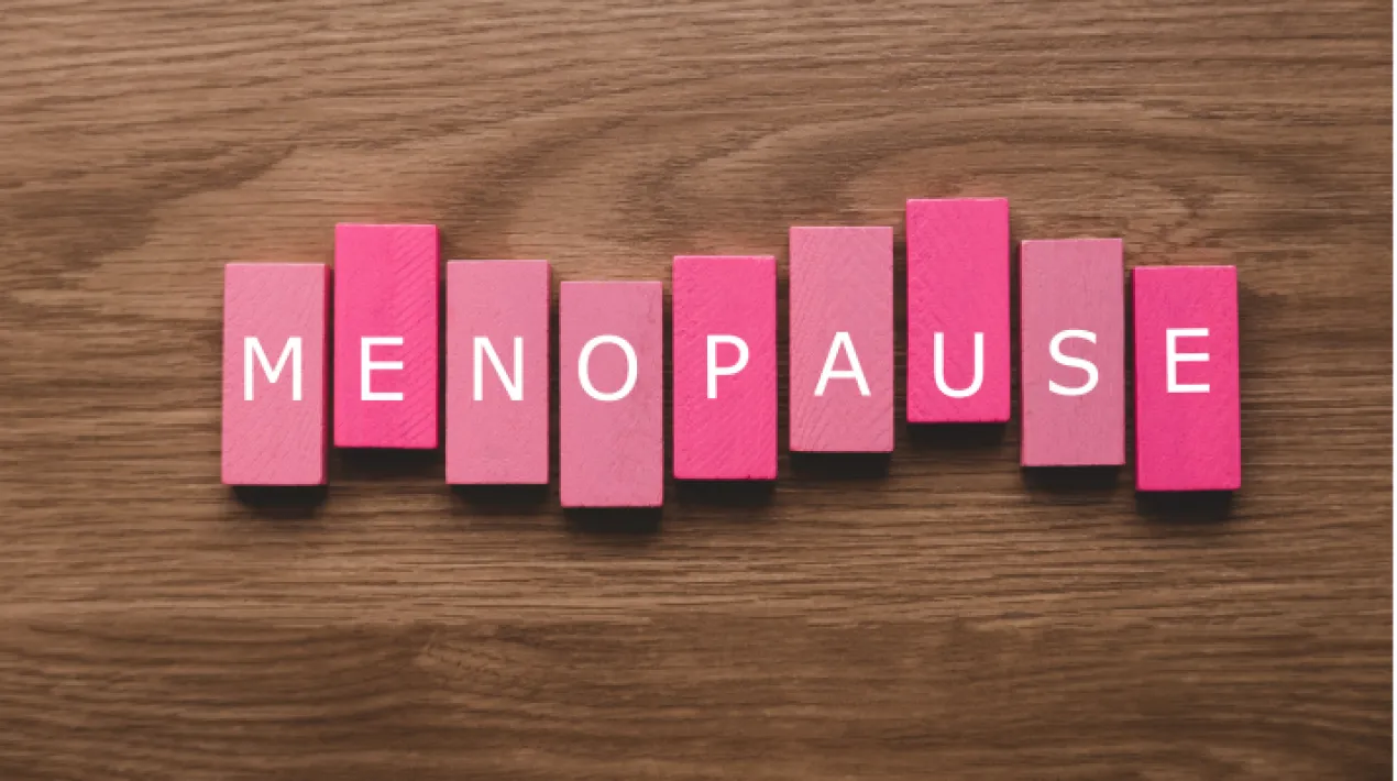 Xerrada impartida per María Cuevas, nutricionista del EAP 17 de Setembre.  La menopausa és una etapa de la vida de la dona en la qual succeeix la interrupció permanent del cicle menstrual. En aquesta etapa apareixen una sèrie de canvis hormonals, fisiològics i psicològics, a més de canvis esperats pel pas del temps. És una etapa propícia per a prendre una actitud activa mantenint uns hàbits saludables, incloent una bona alimentació. En la menopausa es necessita una alimentació adecuada als canvis que es produeixen, com podrien ser: el possible augment de pes i reestructuració del greix corporal, la possible desmineralització òssia o l’increment de factors de risc de malaltia cardiovascular. En aquesta xerrada parlem de recomanacions dietètiques en la menopausa així com els aliments i nutrients que no poden faltar.Veure més