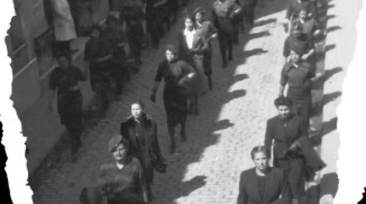 Taula rodona on s'explicarà i reflexionarà com les dones van patir doblement la repressió franquista, per la seva condició de dones i de republicanes. Al Prat no va ser diferent. Participaran els historiadors: Olga Duque, Marga Gómez i Joan Montblanc. L'acte s'inicia amb uns fragments de Preses a càrrec de la companyia ELLA,  producció Kaddish. Aquesta activitat forma part del cicle d'activitats entorn a la memòria històrica ............................................................................................................................. **Totes les activitats estan subjectes a la normativa vigent, sent susceptibles de ser modificades o cancel·lades pel seu compliment. Cèntric Espai Cultural, espai segur Tots els aforaments estan dissenyats per respectar les distàncies de seguretat. Durant l’activitat, és obligatori l’ús de la mascareta. Cal rentar-se les mans. Disposem de gel desinfectant. Cal mantenir la distància de seguretat. Cal accedir al recinte 10 minuts abans del començament de l’activitat. En cas contrari, l’organització podrà reassignar la localitat a una altra persona.   Activitat gratuïta amb reserva prèvia No saps com fer la reserva prèvia en línia? Nosaltres t’ajudem! Posa’t en contacte amb nosaltres i et donarem cita prèvia. · per correu electrònic a centric@elprat.cat · trucant al 934 792 968Veure més