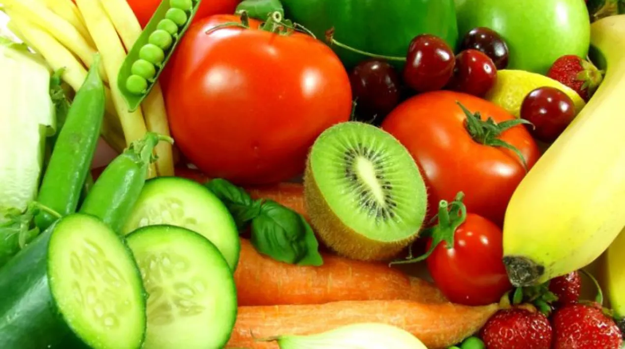 Juguem i rebem consells per evitar el malbaratament d'aliments. La Jugatecambiental ofereix un munt de propostes per gaudir en fam&iacute;lia per aprendre molts aspectes sobre els parcs metropolitans, la natura i el medi ambient, mentre juguem i fem activitats. Hi trobarem un punt d'informaci&oacute; del parc i el seu entorn i un espai de joc lliure. ACTIVITAT GRATU&Iuml;TA.Veure m&eacute;s