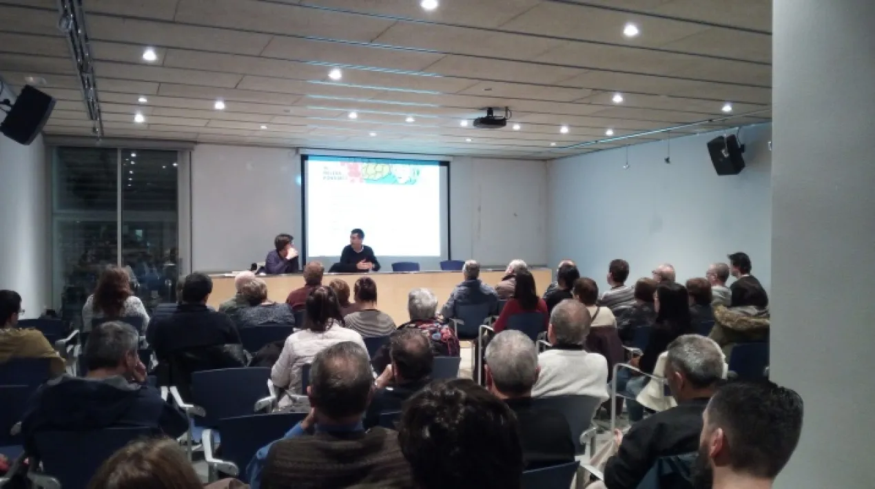 La funció principal del Plenari serà repartir les acreditacions per tal de participar a la 19a Mostra d'Entitats. Acordar els horaris de muntatge i desmuntatge i principals esdeveniments (inauguració, tancament conjunt de Mostra,...) i establir els protocols bàsics d'actuació segons els context sanitari.  Inscripció prèvia a mostraentitats@elprat.cat indicant nom i cognoms de la persona assistent i l'entitat que representa.Veure més