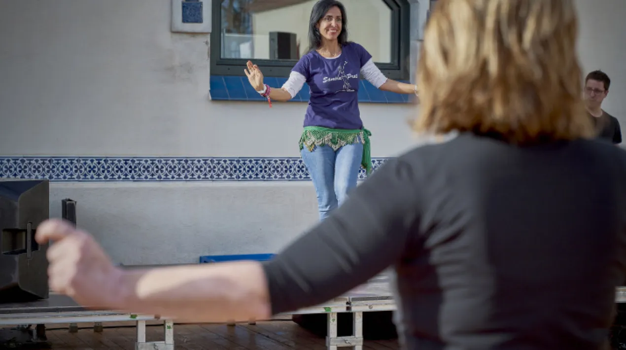 &nbsp;A l'espai d'activitats de la Mostra d'Entitats, a&nbsp;la carretera de la platja. Classe oberta de dansa del ventre, a c&agrave;rrec de Samira Prat.Veure m&eacute;s