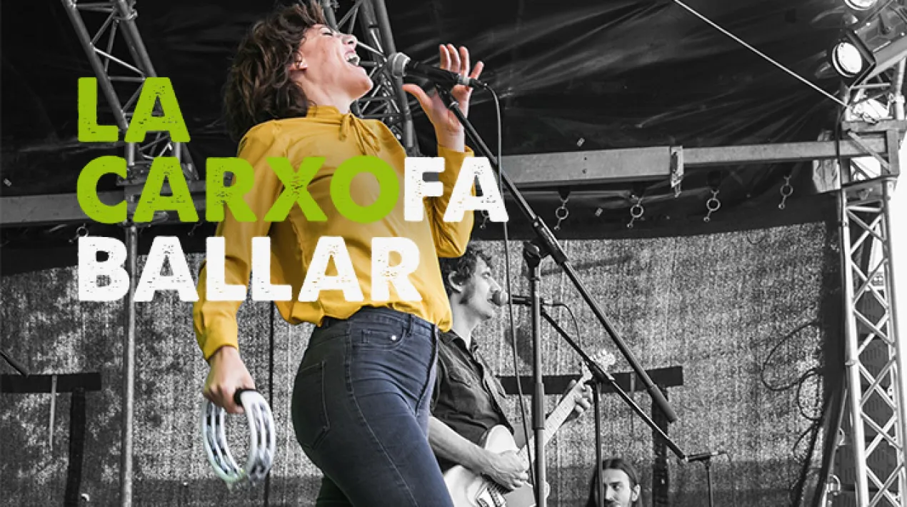 Després de dos anys d'aturada i amb més ganes que mai, l'Escarxofa&Jazz torna a omplir la plaça Joan Garcia-Nieto amb música i arròs! Aquest any ens acompanyaran Delickites, Paula Peso, The Kabooms, Flamingo Tours i Belle de Jour DJ. I com sempre Les Escarxofes del Prat, els màsters dels arrossos de la nostra ciutat, treballaran per cuinar-nos unes autèntiques delícies!  Menú i tiquets Arròs amorós amb la flor del Prat i de postres el Delta en un núvol. Preu: 8,5€ Venda a partir del 28 de març a les 17h a La Capsa, el Teatre L'Artesà i el Cèntric Espai Cultural. A taquilla i en horari d'obertura. Pagament amb targeta de crèdit A més, el mateix dia Les Escarxofes del Prat oferiran 