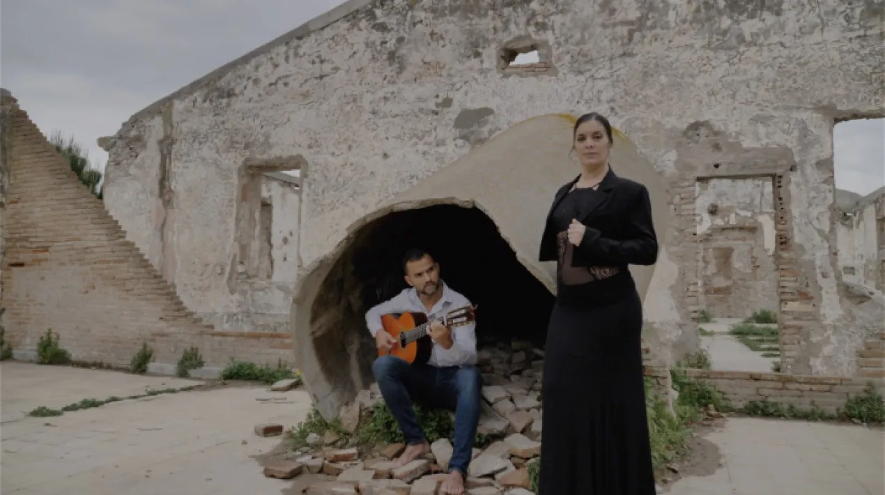 Sempiternos Compañía de Flamenco Mavi Arias 