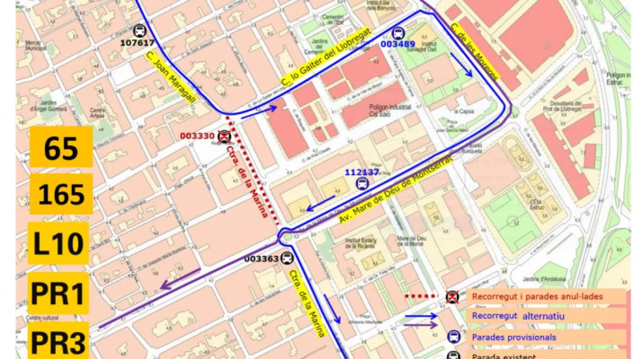  Al tram de la Carrera de la Marina, situat davant de la Plaça de Ramon Roigé i Badia, s’ha interromput la circulació de vehicles a causa d’unes obres de reparació d’una fuita de gas, que han obligat a aixecar una part de la vorera i de calçada en aquesta via. La fuita de gas es va produir tot just al davant d’aquesta plaça. Es preveu que el tall de trànsit, que també afecta cinc línies d’autobús de les quals s’ha modificat el recorregut habitual, es pugui allargar durant tota la setmana vinent. Tot i que la fuita de gas, que es va produir dimecres a la nit, ja està resolta, encara resten algunes actuacions per finalitzar els treballs. En primer lloc, cal finalitzar el revestiment de les canonades de gas una vegada reparada la fuita. En segon lloc, avui mateix és previst que es resolgui una afectació sobre el cablejat elèctric, que es va produir en aixecar la calçada i de la vorera. Finalment, caldrà tornar a pavimentar aquesta zona. Les línies d’autobús de les quals s’ha desviat el recorregut habitual són les següents: L10, PR1, PR3, 65 i 165. Els autobusos que circulen per la Carretera de la Marina es desvien a l’alçada de Lo Gaiter de Llobregat. Després, tornen a reprendre el seu recorregut per la Carretera de la Marina, a través de l’Avinguda de la Verge de Montserrat, com s’observa al plànol de la imatge.Veure més