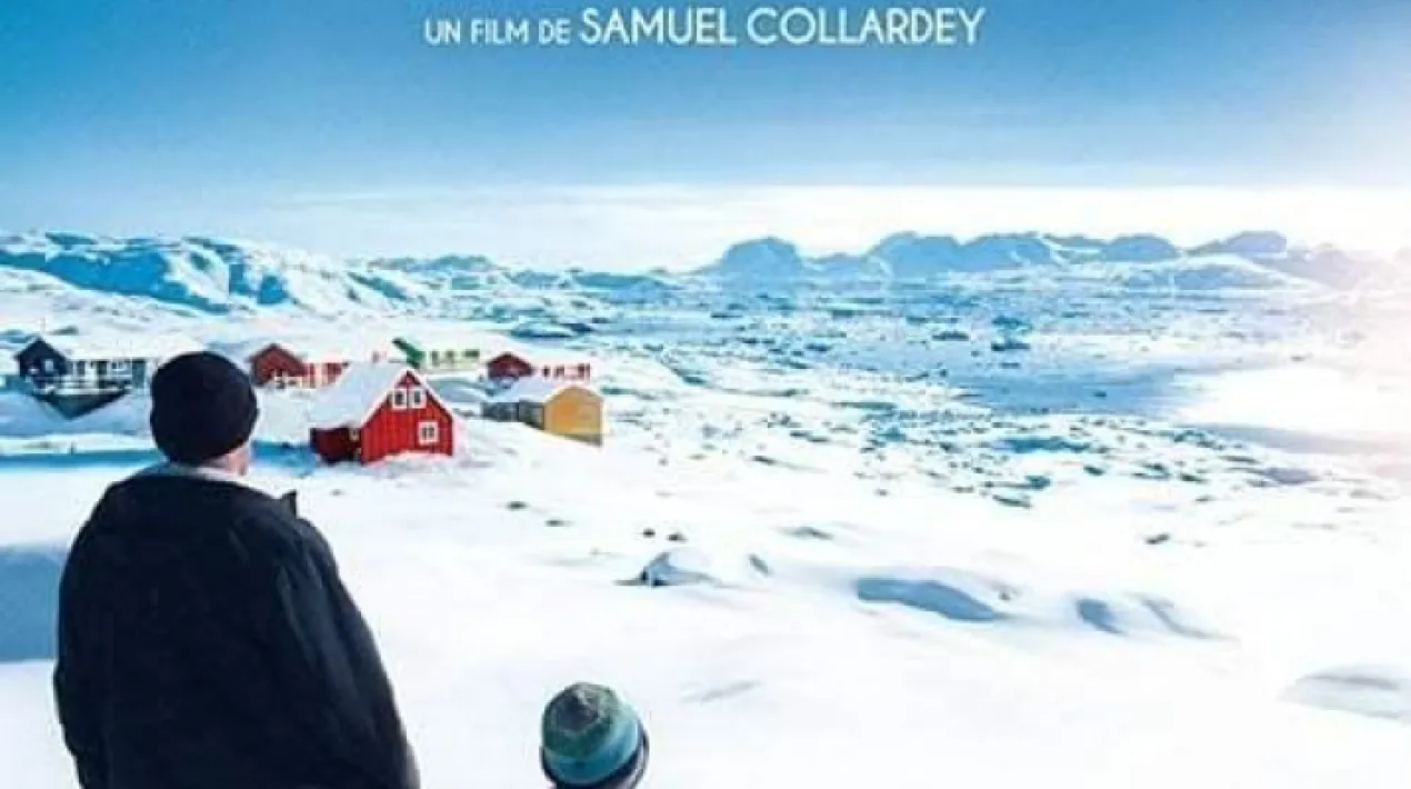 2018.&nbsp;Fran&ccedil;a Idioma: dan&egrave;s i groenland&egrave;s Durada: 94 minuts Classificaci&oacute;: apta per a tots els p&uacute;blics Direcci&oacute;: Samuel Collardey Int&egrave;rprets: Anders Hvidegaard,&nbsp;Asser Boassen,&nbsp;Thomasine Jonathansen,&nbsp;Gert Jonathansen,&nbsp;Julius Nielsen,&nbsp;Tobias Ignatiussen,&nbsp;Ina-Miriam Rosenbaum,&nbsp;Berge Hvidegaard,&nbsp;Hanne Hvidegaard,&nbsp;Flavia Kristiansen,&nbsp;Rosalia Korneliussen &nbsp; Anders, un professor acabat de llicenciar, decideix deixar la seva Dinamarca natal a la recerca d'una aventura laboral a Groenl&agrave;ndia. En arribar-hi se sent estrany i allunyat dels seus habitants, en ser una comunitat molt tancada.&nbsp; ------------------------------------------------------------------------------------------------------------- Durant l&rsquo;activitat, &eacute;s obligatori l&rsquo;&uacute;s de la mascareta i no moure's de la localitat assignada. Cal rentar-se les mans. Disposem de gel desinfectant. Cal mantenir la dist&agrave;ncia de seguretat.Veure m&eacute;s